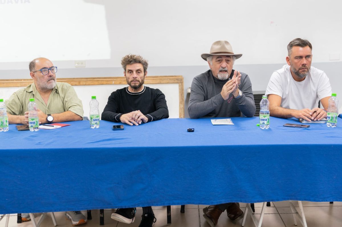 El intendente se reunió con vecinalistas por el reclamo de obras hídricas: “Tenemos que trabajar todos juntos"
