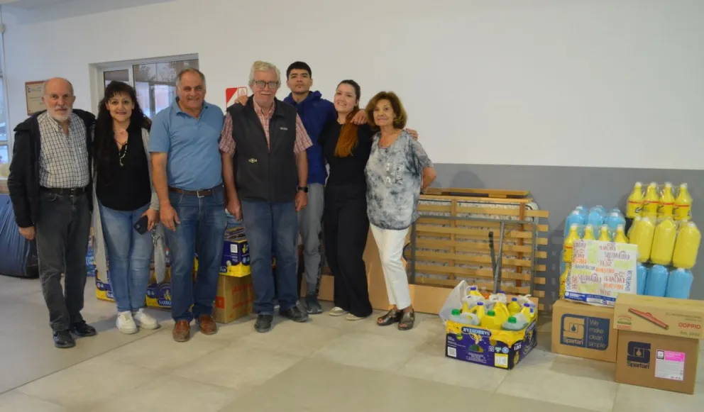 FEDECOMEX también colaboró con familias afectadas por las inundaciones en Bahía Blanca