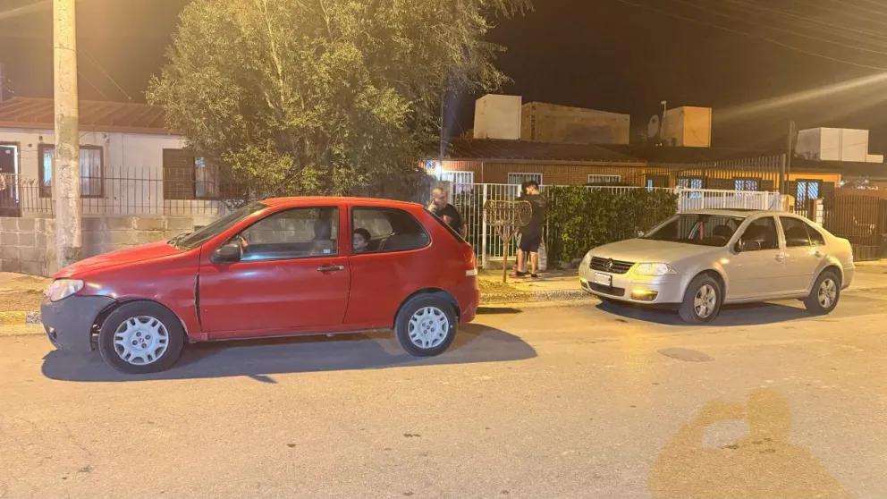 Tenía 1.82 g/l de alcohol en sangre y chocó contra un auto estacionado