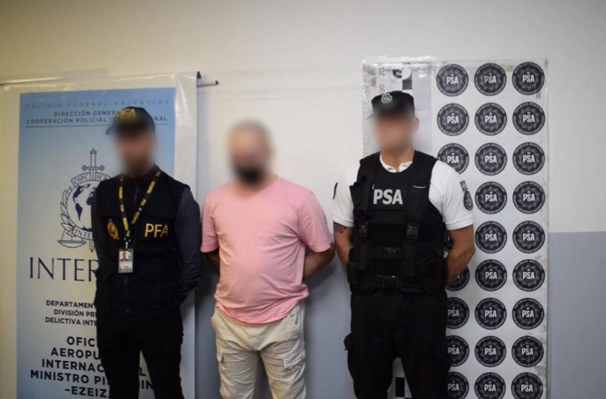 La Policía Federal coordinó la extradición de un ciudadano mongol acusado de abuso sexual