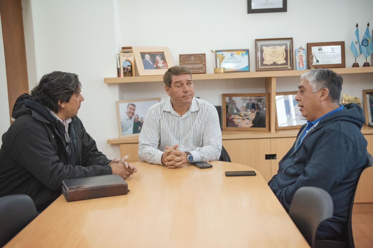 Biss recibió al presidente de la Asociación Civil del Personal Auxiliar de la Educación