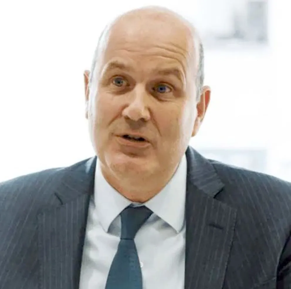 Federico Sturzenegger celebró el despido de más de 42 mil empleados públicos