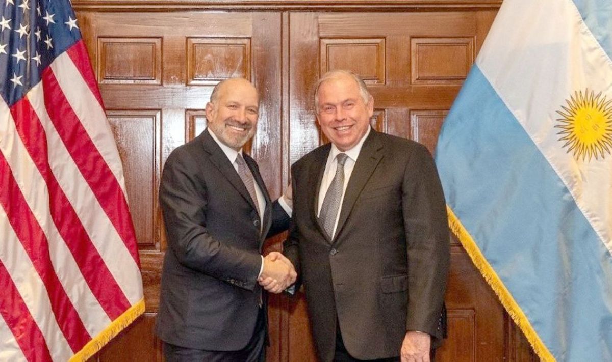 El Gobierno intenta avanzar en un acuerdo con EE. UU. para esquivar los aranceles de Trump