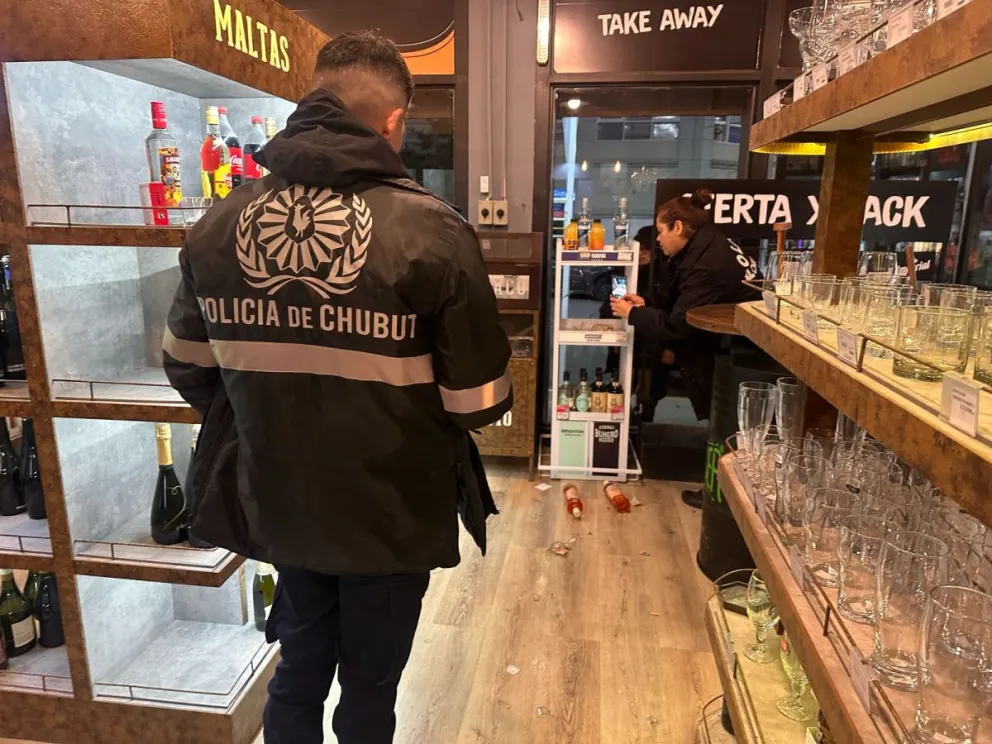 Reclaman por reiterados daños y robos en un local de venta de bebidas céntrico