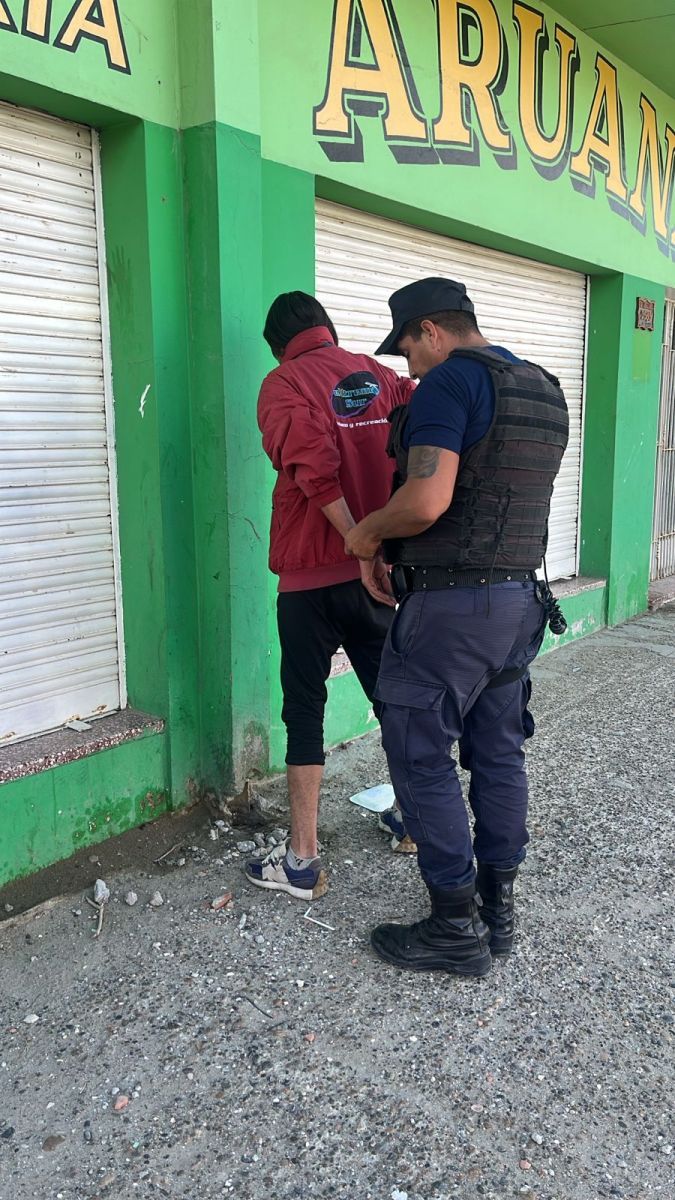Tenía una orden de detención vigente y fue arrestado en La Floresta