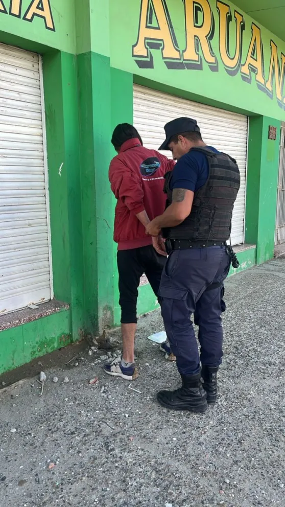 Tenía una orden de detención vigente y fue arrestado en La Floresta