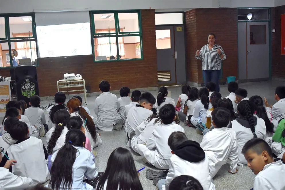 El Municipio inició un nuevo ciclo del programa “Ambiente en las Escuelas”