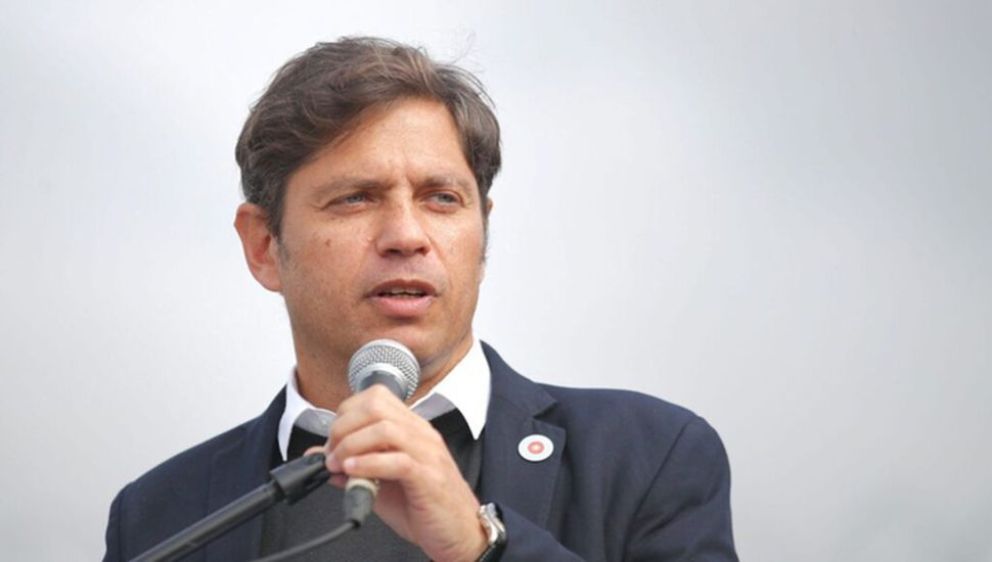 Crecen las tensiones en el peronismo bonaerense por el desdoblamiento electoral.