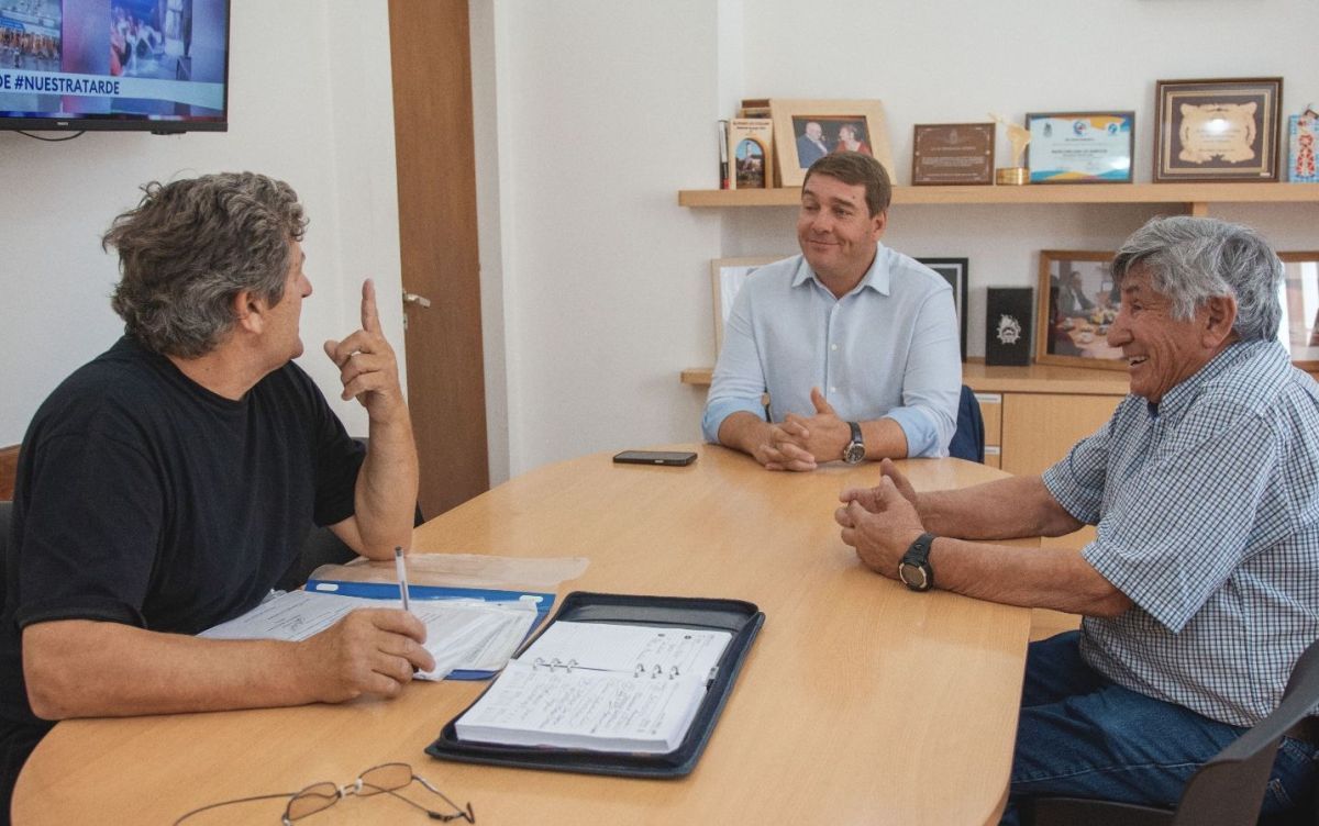 Biss recibió al presidente del centro de jubilados y pensionados  de Ate Chubut