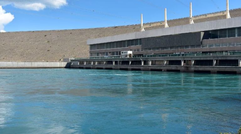 El Gobierno pone en venta cuatro represas clave y da 15 días a las ...