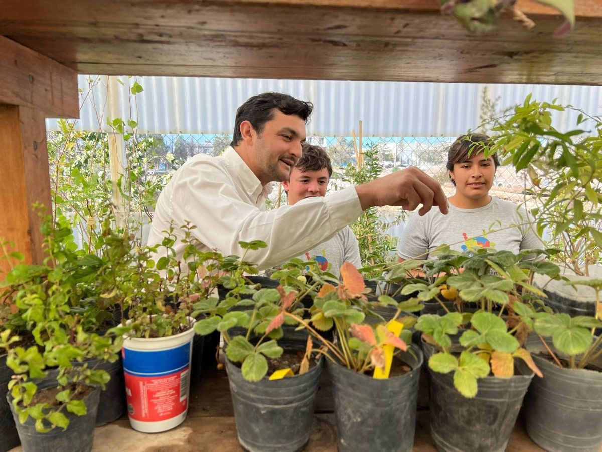 Provincia entregó importante aporte económico a la Asociación Civil “Juntos Podemos” de Puerto Madryn para impulsar el empleo verde