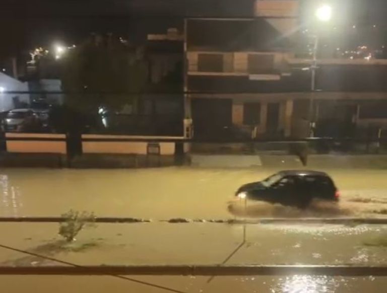 Rige alerta naranja por lluvias en Comodoro Rivadavia y Rada Tilly