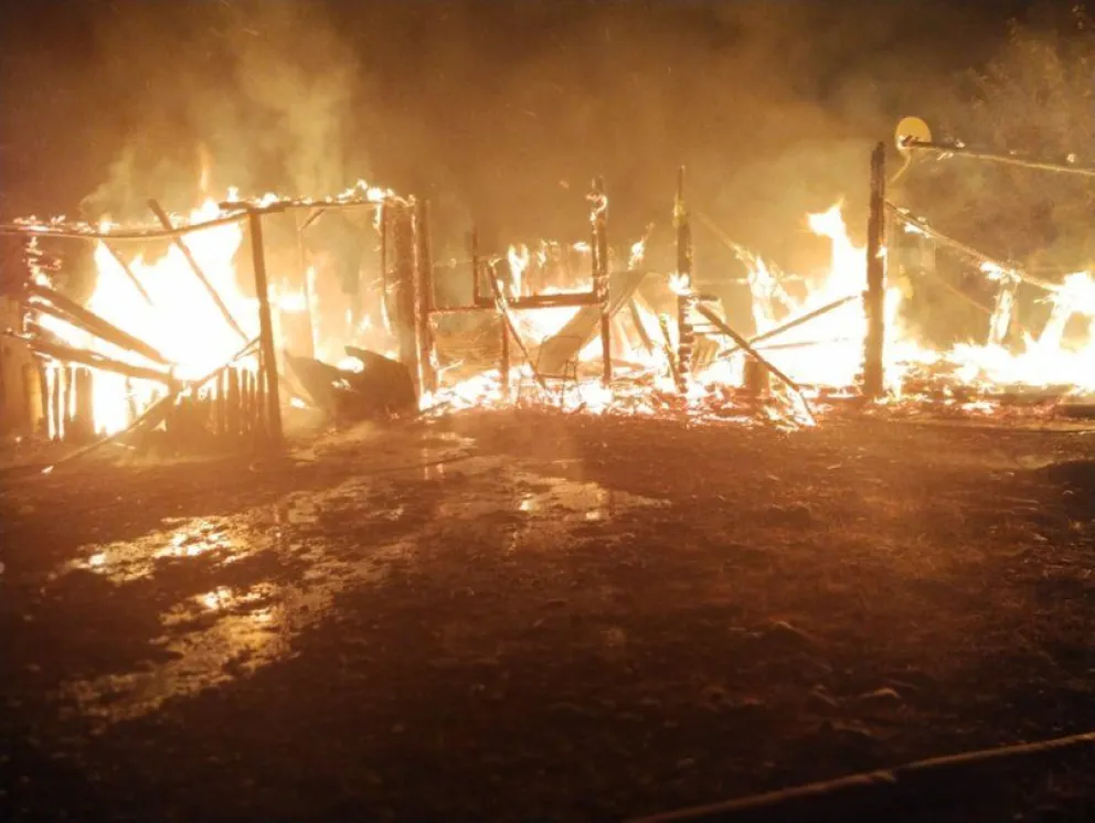Un incendio consumió una vivienda