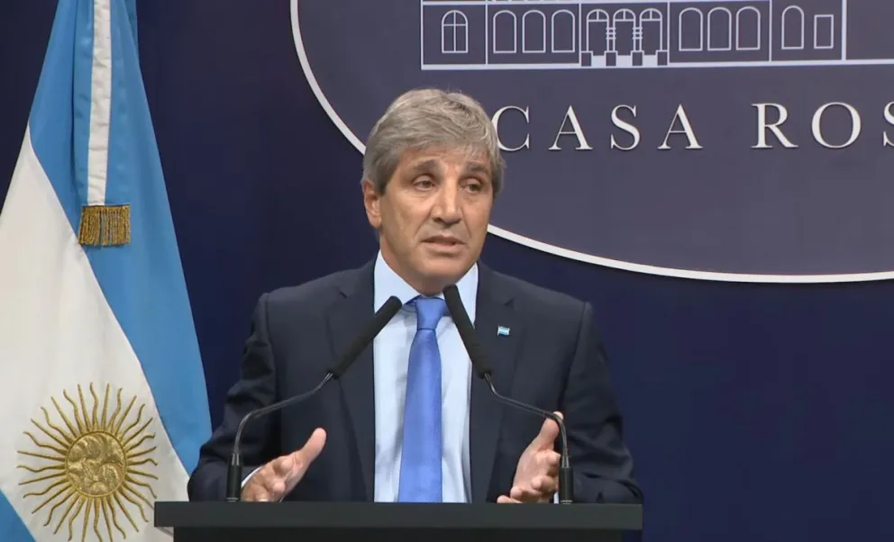 Argentina recibirá el martes USD12.000 millones del FMI y suma respaldo financiero