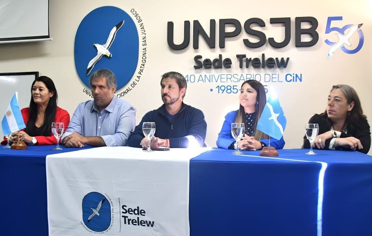 La Municipalidad de Trelew fortalece el programa “Educar para la Democracia” con la UNPSJB