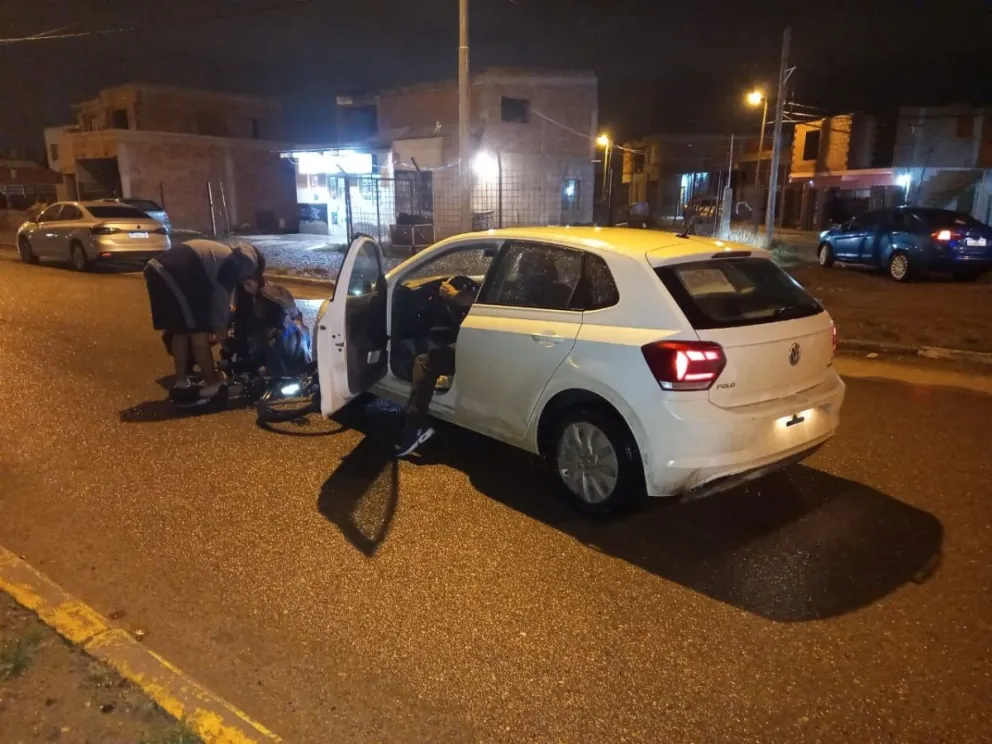 Choque sin heridos en zona norte: un auto embistió a una ciclista