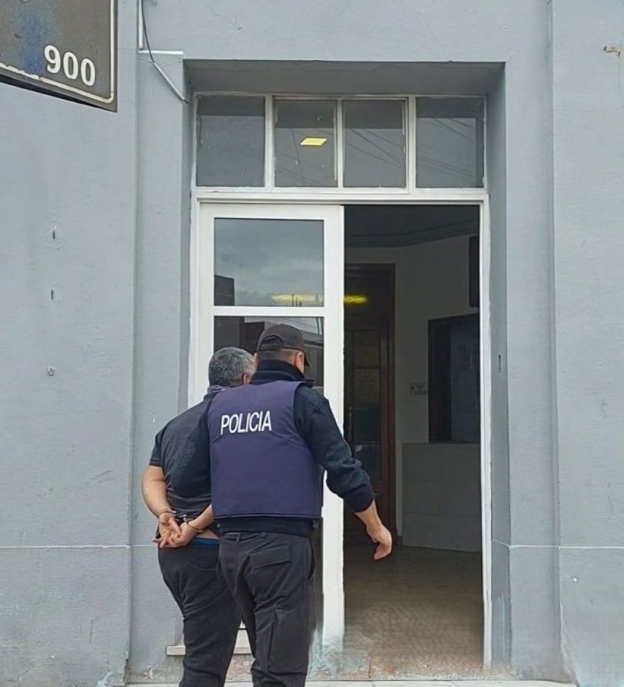 Ataque en un comercio: un hombre golpeó a empleados y amenazó de muerte a una mujer