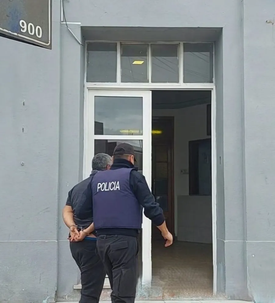 Ataque en un comercio: un hombre golpeó a empleados y amenazó de muerte a una mujer