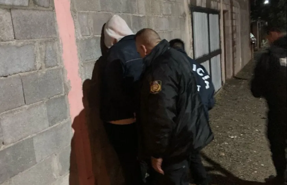 Intentó abrir autos y fue atrapado tras un operativo cerrojo