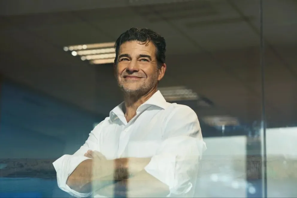 Vista Energy, la petrolera fundada por el ex CEO de YPF, adquiere Petronas Argentina y refuerza su liderazgo en Vaca Muerta