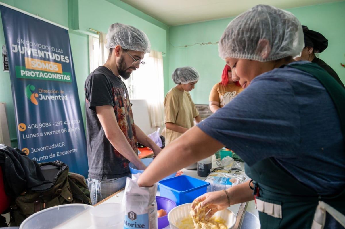 Comodoro Rivadavia celebró la Semana Santa con una Masterclass gratuita de huevos y roscas de Pascua