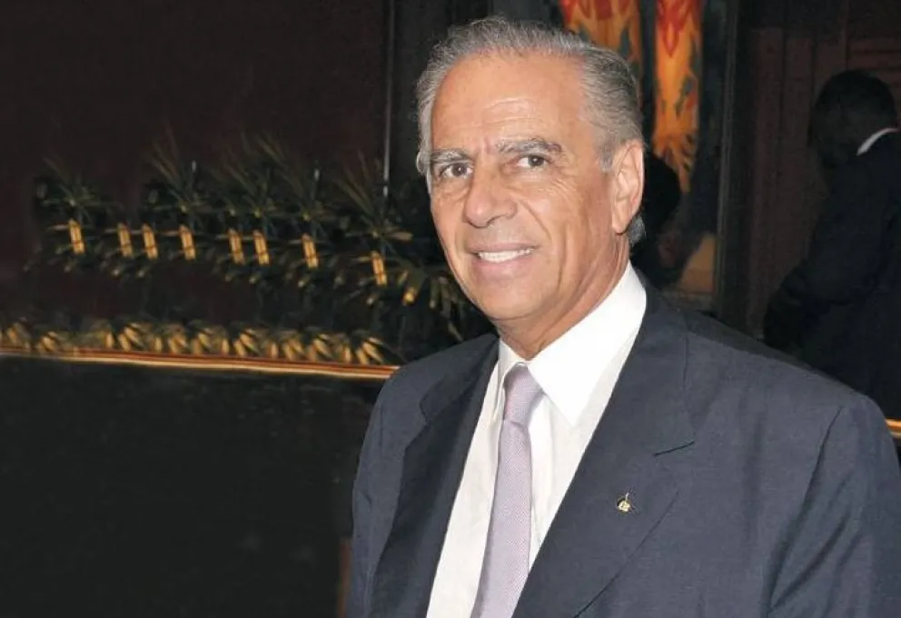 Alejandro Bulgheroni, CEO de Pan American Energy, destacó la importancia del nuevo hallazgo de gas en Chubut y celebró el fin del cepo para fomentar inversiones energéticas.