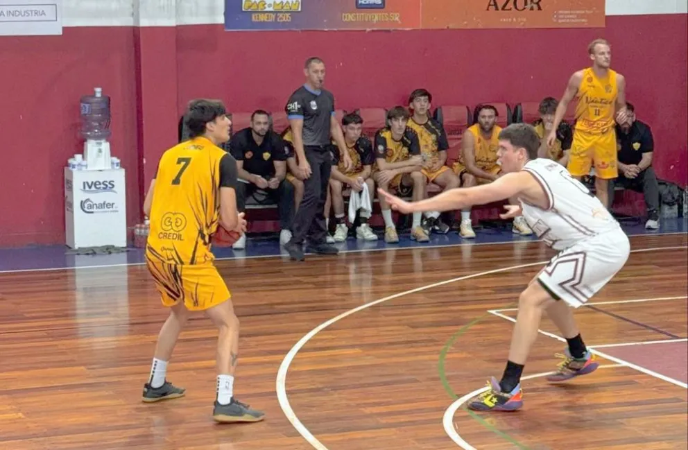 Náutico y La Fede se enfrentan en Rada Tilly
