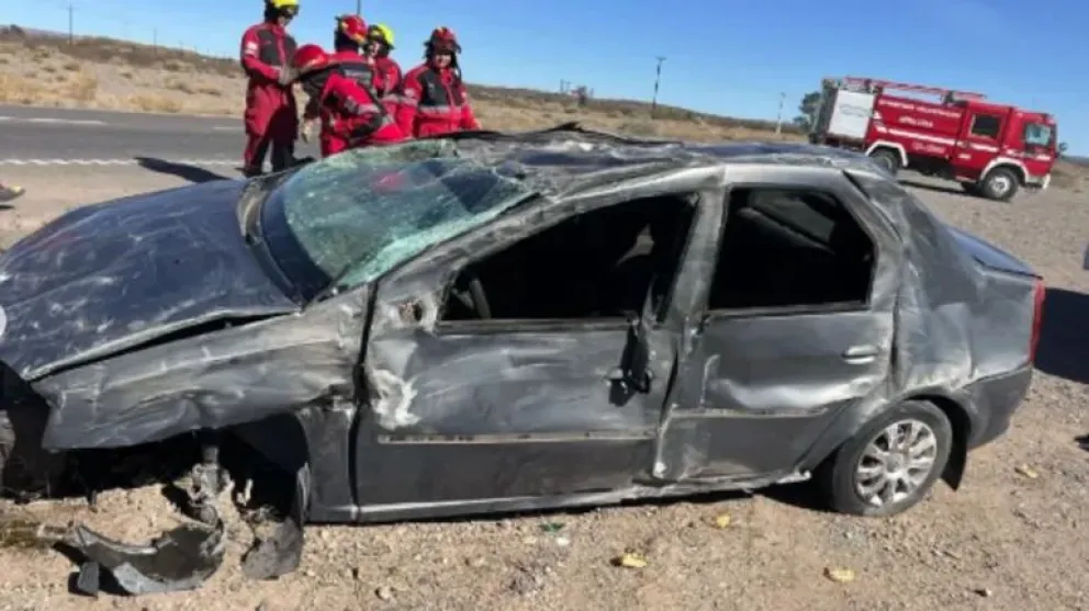  Violento vuelco en Ruta 22: “Se salvaron porque tenían el cinturón puesto”