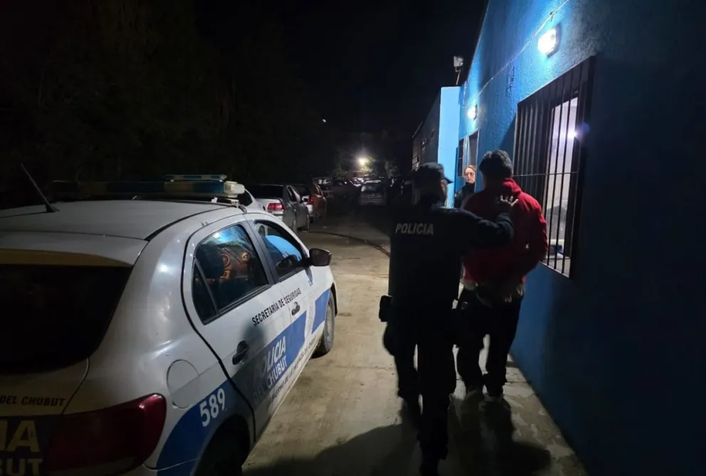 Conductor ebrio conducía en contramano por la avenida Polonia y fue detenido