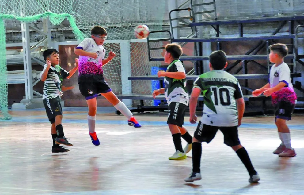 Continúa hoy la nueva jornada del futsal promocional