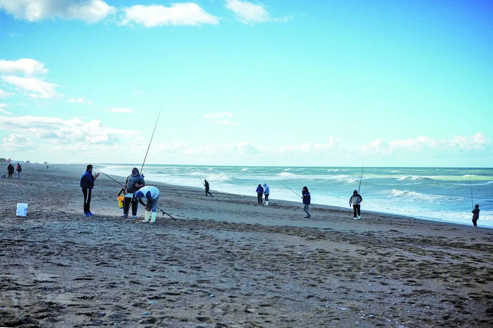 Exitosa convocatoria en el concurso de pesca del “Festival Semana Santa” en Playa Unión