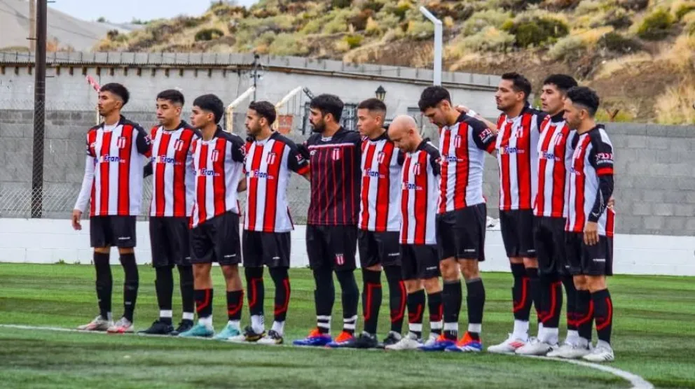 Ameghino pretende achicar distancia con la cima