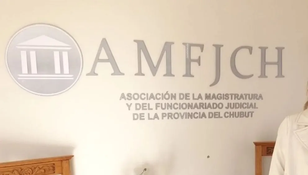 Juicio por jurados en Trelew: un pastor evangélico, acusado de abusar sexualmente de una adolescente