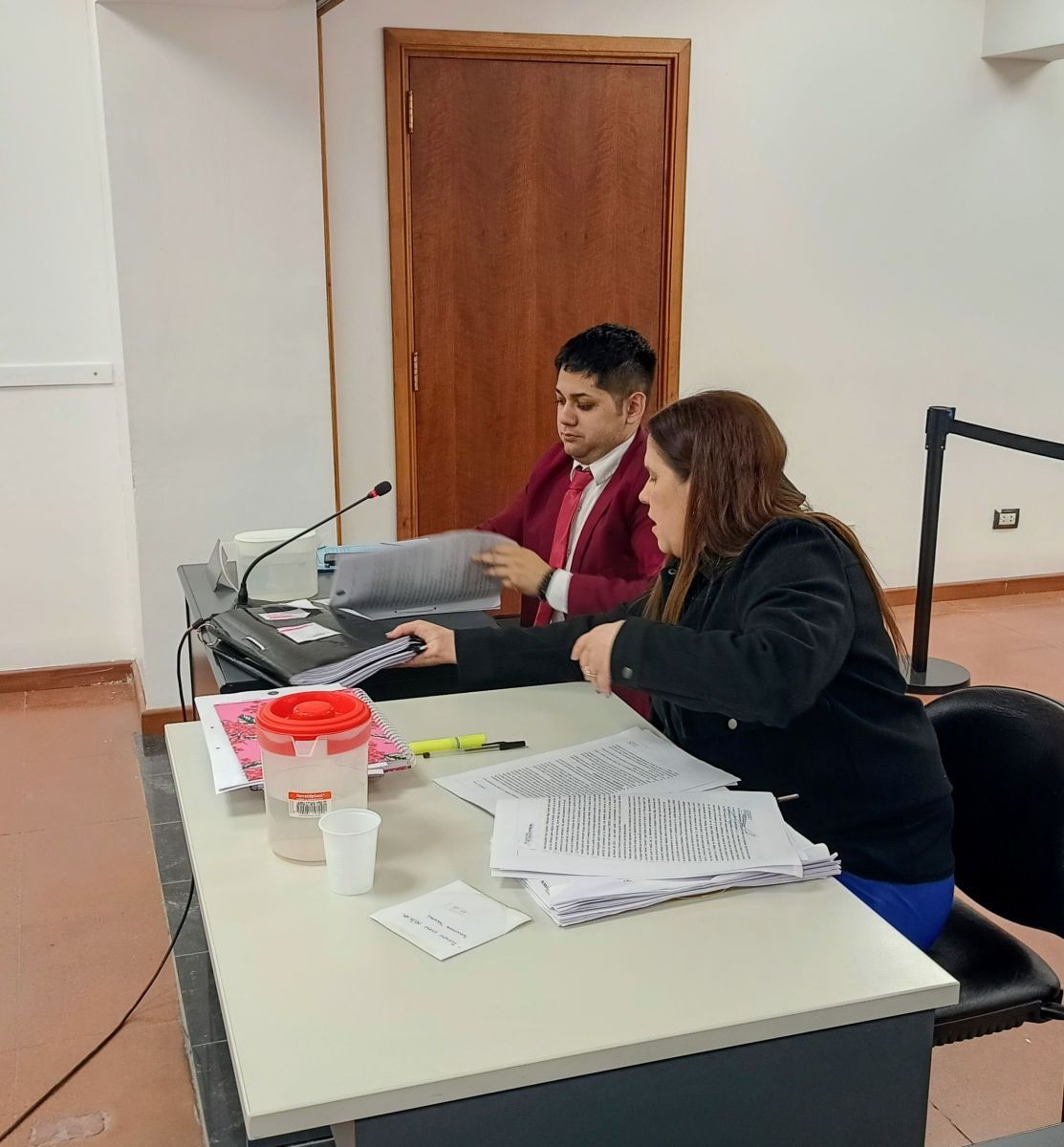 Juicio abreviado por amenazas agravadas y portación de arma de fuego sin autorización