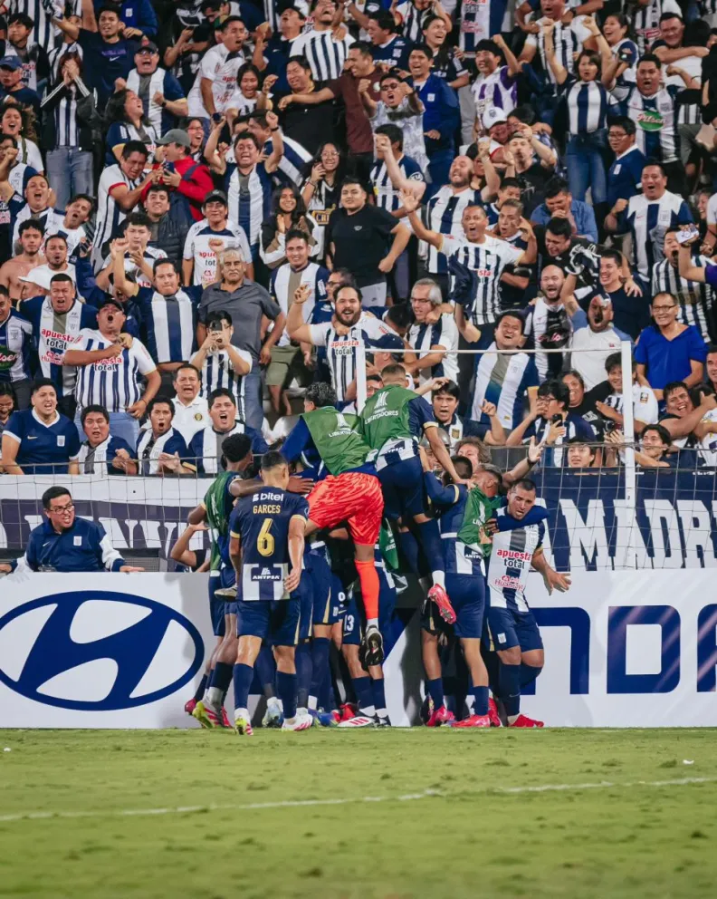 Talleres cayó agónicamente ante Alianza Lima y complica su futuro en la Copa Libertadores