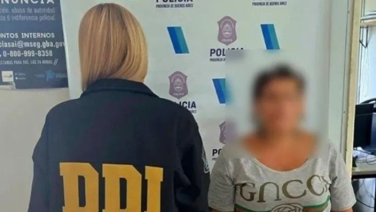 Vendió a su hija a gitanos: la víctima estaba encadenada y era abusada