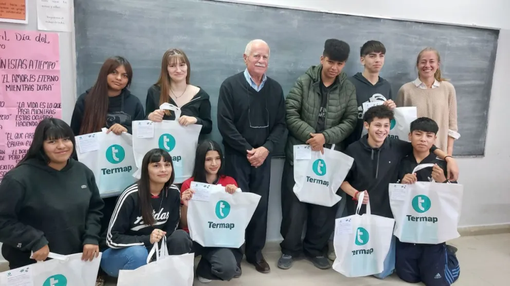 Termap y Fundación Cimientos amplían el cupo de becados en Caleta Olivia