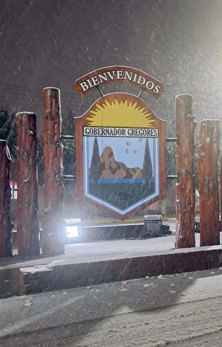 La primera nevada en Gobernador Gregores