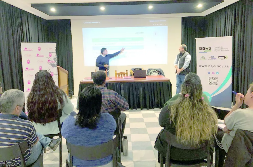 El ISSyS realizó en Camarones un nuevo Taller Gratuito de Alfabetización Digital