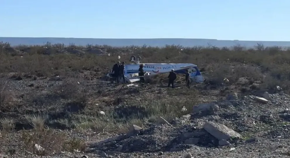 Cayó una avioneta en Allen: fatal desenlace durante el despegue
