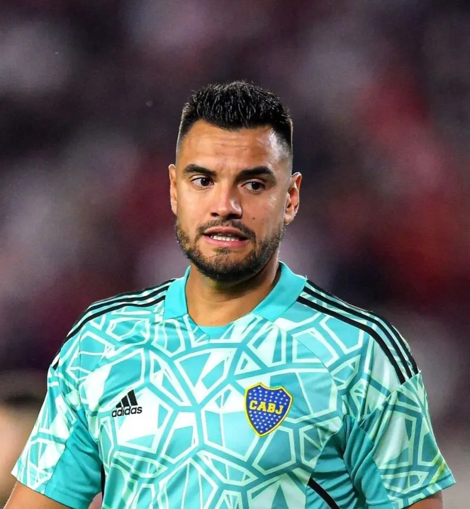 Enojo contra Chiquito Romero