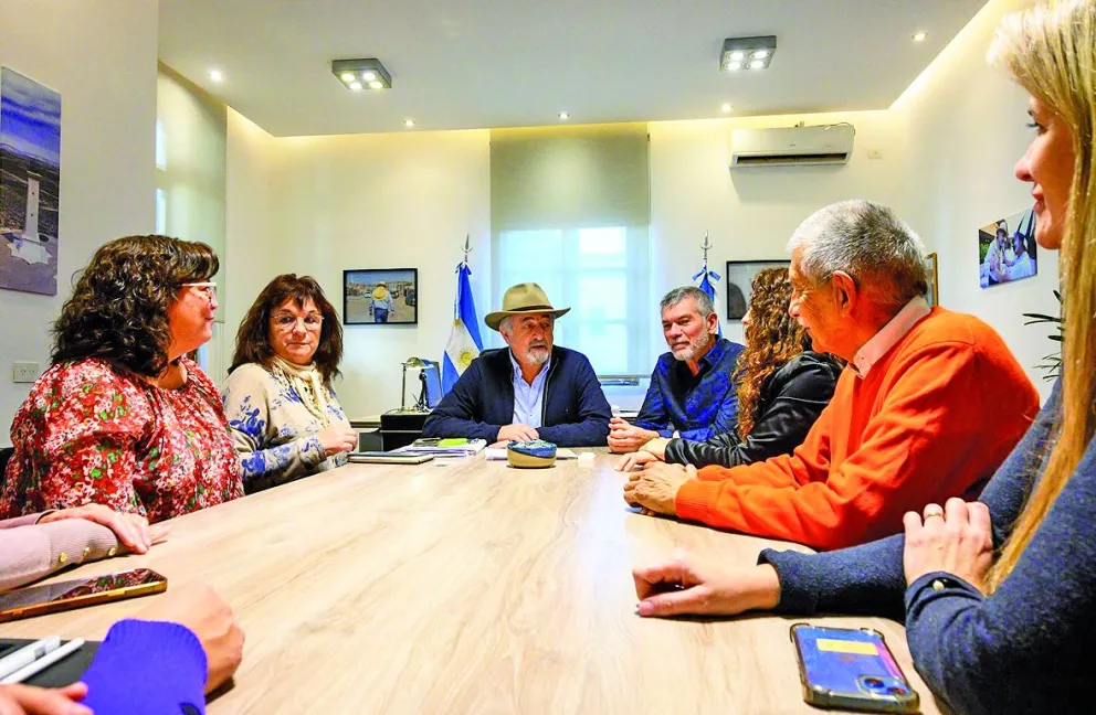  Othar recibió a miembros de la Sociedad  Argentina de Pediatría filial Golfo San Jorge