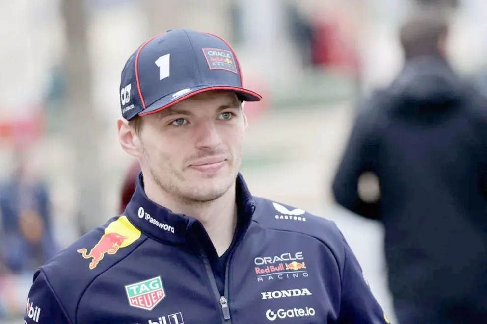 Verstappen se impuso en la clasificación y largará primero 