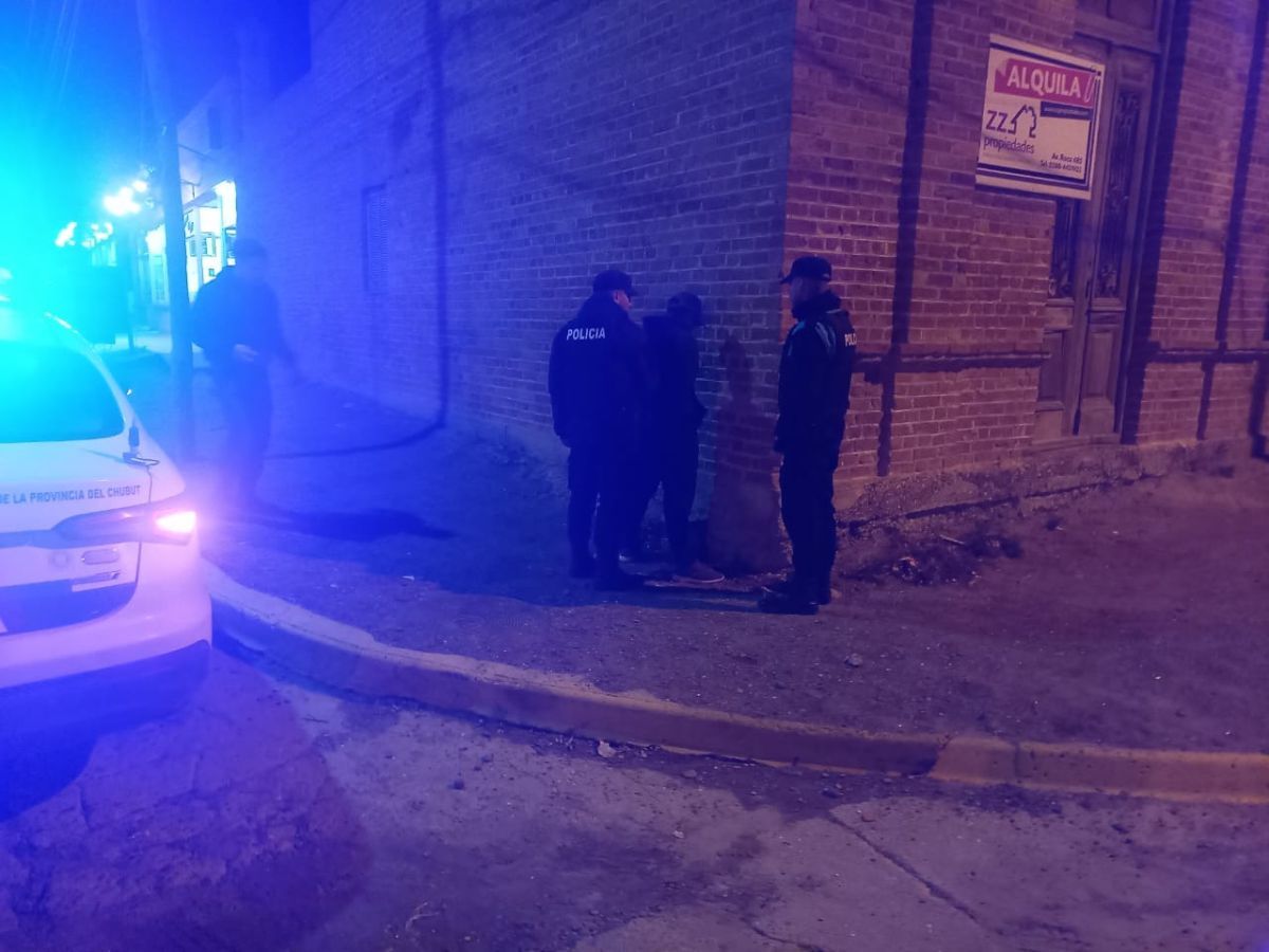 Detienen en Puerto Madryn a un hombre con inhibidor de alarmas