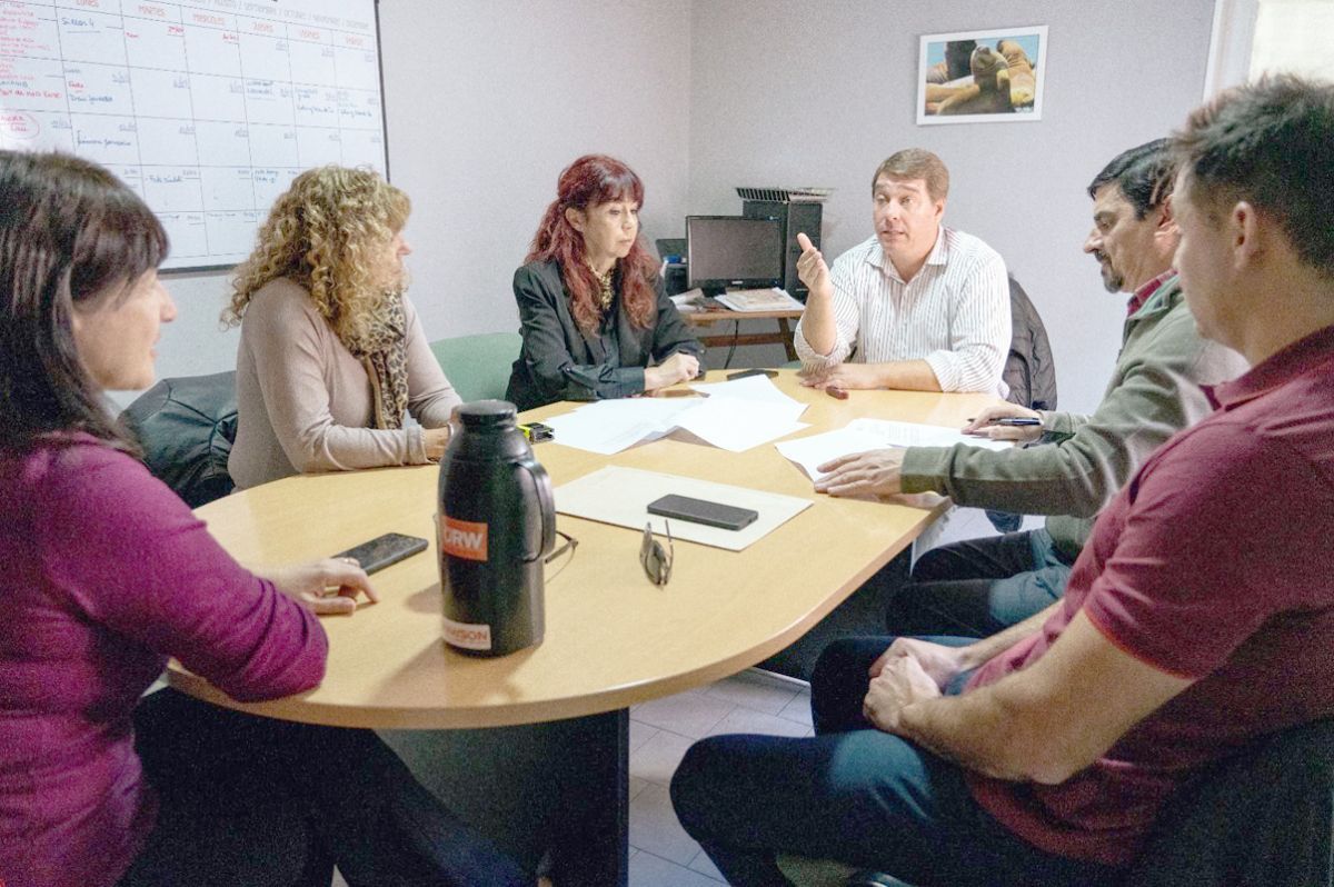 El Municipio de Rawson firmó convenio educativo para la formación turística