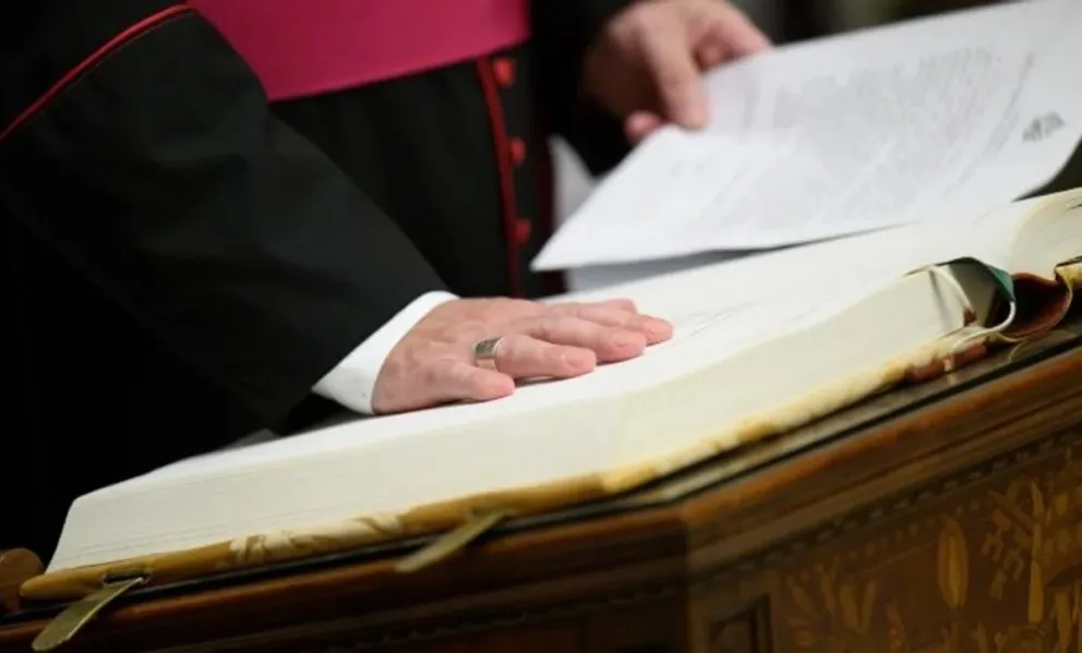 Los participantes del Cónclave prestaron juramento de confidencialidad en el Vaticano