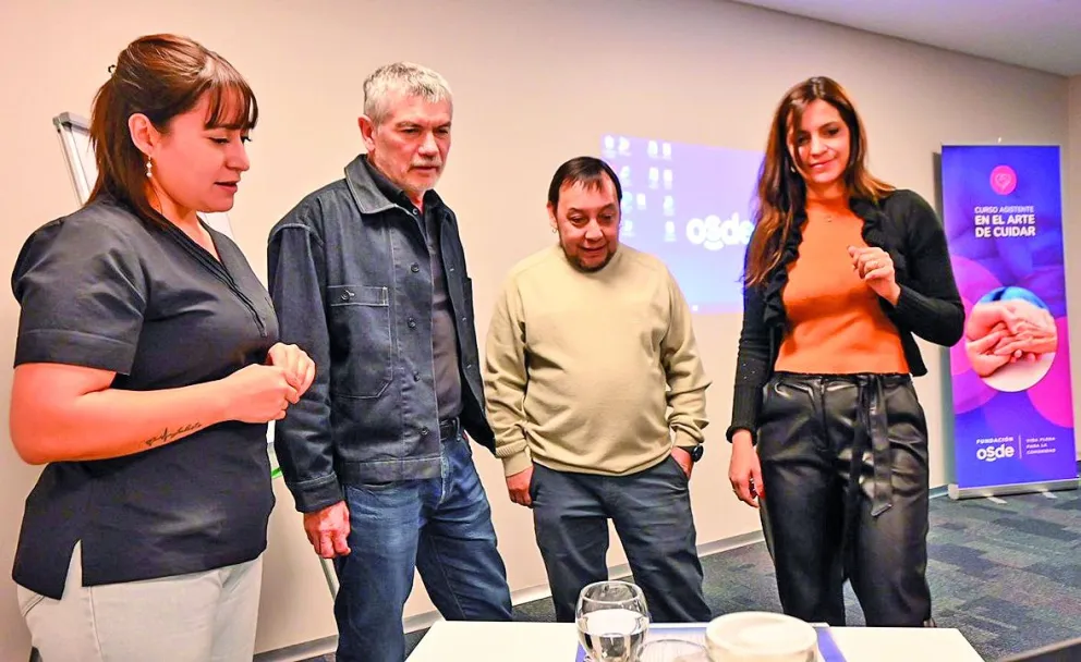 Con 40 participantes, comenzó la capacitación para la formación de cuidadores domiciliarios
