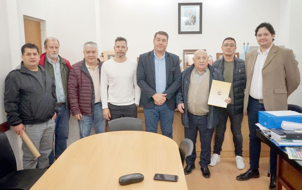 El Municipio de Rawson y el SOMU acuerdan la construcción de un parque recreativo y camping
