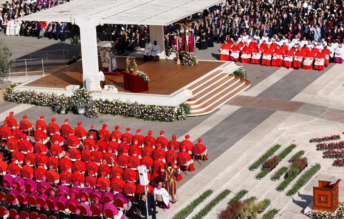 Histórico cónclave en el Vaticano: 133 cardenales de 70 países eligen al sucesor del Papa Francisco