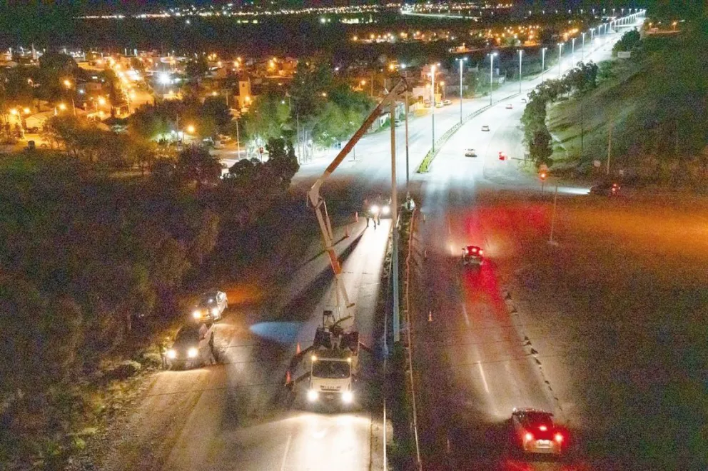 Ruta Nº 3 más segura: la SCPL concluyó la segunda etapa de recambio lumínico